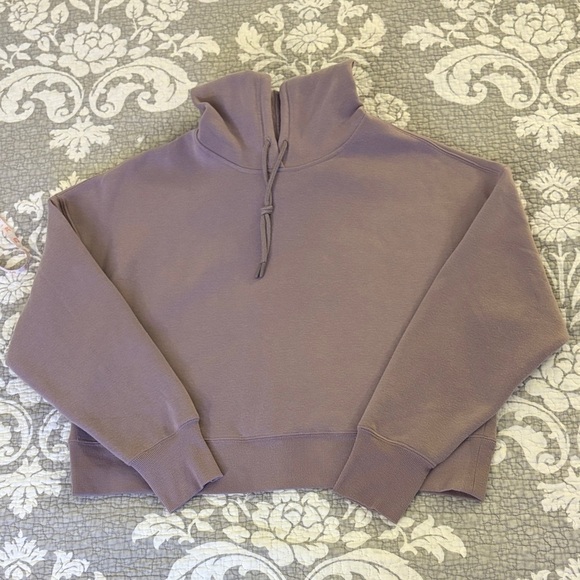 Harmony Balance Tops - Harmony Balance Cropped Hoodie ~ Size Large ~ Lavender